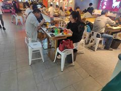 -运气牛自助酱大骨火锅(南京东路店)