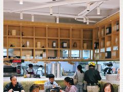 大堂-小桃园·豆浆油条(复兴中路店)