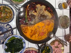 -旧街市鲜货老火锅(大光路店)