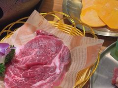 -青瓦餐厅·生鱼片·韩园烤肉(西塔店)