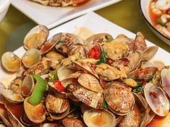 -四川小胡子海鲜(丁村万人海鲜广场店)