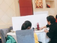 大堂-奥华餐厅·老张记(台基厂店)
