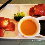 环境：岭南特色建筑，国粹粤剧经典装饰，户外绿化还行