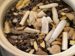 -天宜隆蘑菇宴火锅(石景山旗舰店)
