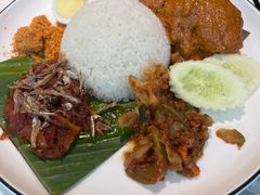 -关夫人餐厅(阳光广场店)