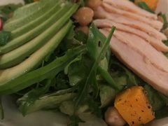 牛油果秋葵烧鸡沙拉-COMMUNE幻师(上邦百汇城店)