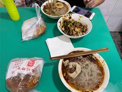 红油肥肠粉-甘记肥肠粉(马鞍北路店)
