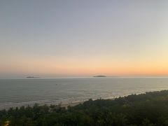 -三亚湾海居铂尔曼度假酒店