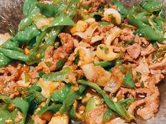 -费大厨辣椒炒肉(万家丽一店)