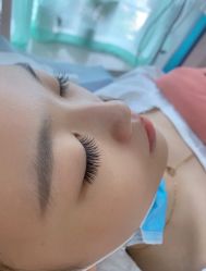 -芮娅时光半永久纹眉·美甲美睫·皮肤管理