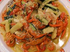 -谭公鱼头·鲜鱼火锅·小龙虾·江湖菜(秀沿路店)