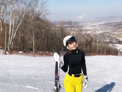 -中旅松花湖滑雪场