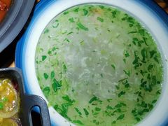 西湖牛肉羹-关东大厨老三熏鹅(新石店)