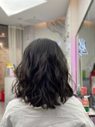 -变画·发型STUDIO