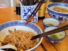 -沪西老弄堂面馆(定西路店)