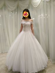 -艾米丽婚纱礼服