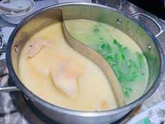 -禄婶鸡煲·打边炉