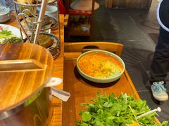 -野山舂·贵州现舂酸汤牛肉(鸿通城店)