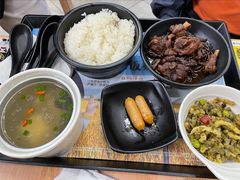 茶树菇老鸭-老娘舅(奥特莱斯店)