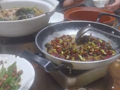 -钵家大院·地道湖北菜(江夏·大花岭店)
