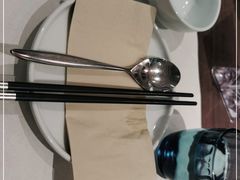 -港丽餐厅(来福士店)