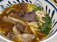 金牌红烧牛肉面-康师傅私房牛肉面(北京南站店)
