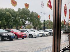 -云晓光头烧烤吧(盛夏店)