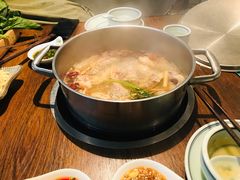 -拾里椰乡·海南椰子鸡(珠影星光城店)