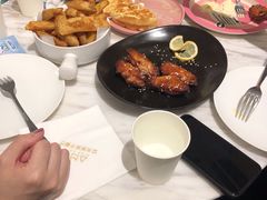 -艾米茉亲子餐厅(万象城店)