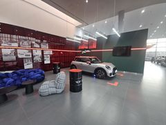 -北京华德宝宝马·M·MINI·摩托车全系4S店(朝阳店)