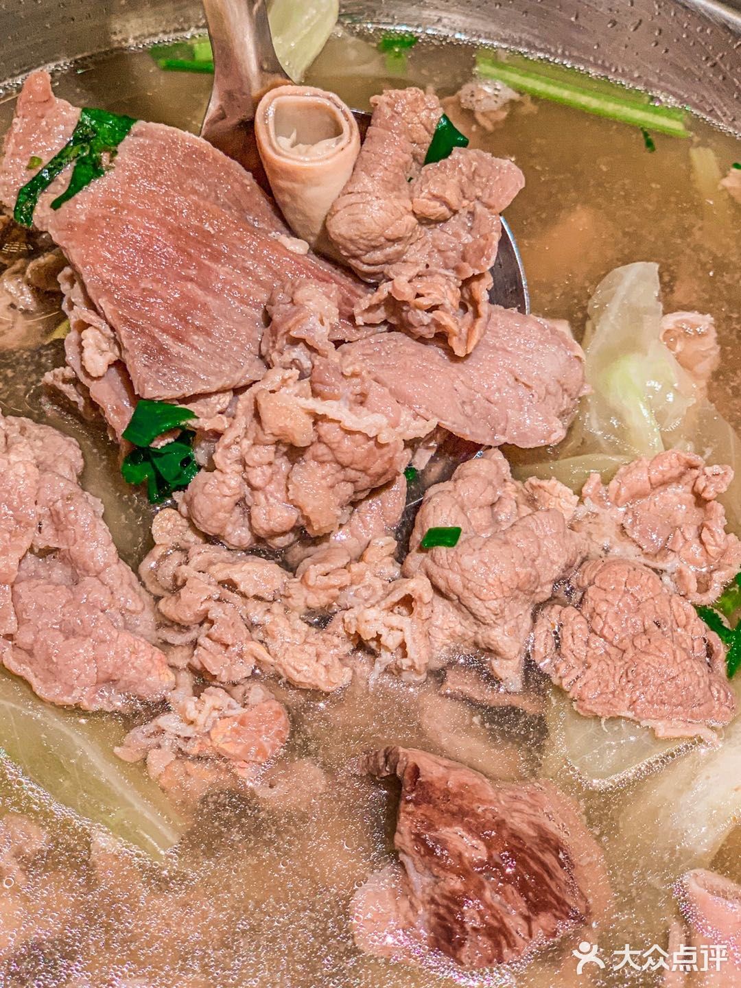 深圳这家正宗的跷脚牛肉 出品让我原地封神❗