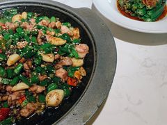 石锅花椒兔-周三的情书花园餐厅(江北店)