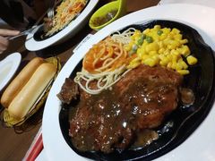 -豪客来牛排(空港华联店)