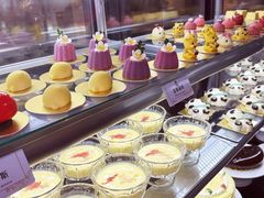 -雍容荟帝王蟹活龙虾展台自助(IFS黑金店)