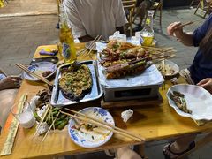 -小辣椒火盆烧烤(温泉南街店)