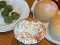 -DOUBLE HAPPINESS 双喜面包咖啡