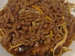 撒子牛肉丝-刘胖子家常菜·蹄花焖藕(中南店)