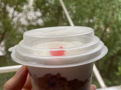 -红宝石·鲜奶小方·海派西点房(南丹店)