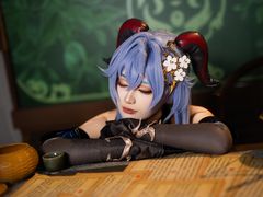 -米游妙妙屋cosplay换装自拍摄影体验馆