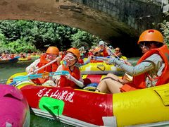 -安吉龙王山峡谷漂流