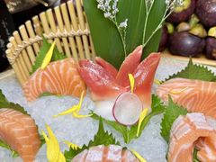 -一绪に和牛寿喜烧(罗湖益田假日店)