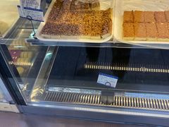 -上海哈尔滨食品厂(汇联商厦店)