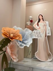 点击看大图 -克丽缇娜