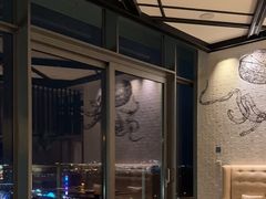 -瑰丽酒店·海吧·天际下午茶·现场DJ·天台酒吧