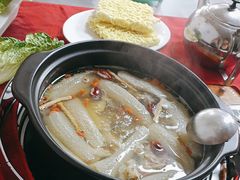 -花苑美食横琴生蚝火锅(拱北粤华路店)