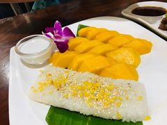 -Dang restaurant (patong phuket)