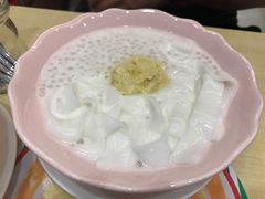 榴莲捞河-甜心妈妈·榴莲星级糖水(北京路总店)