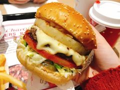 -The Habit Burger Grill 哈比特汉堡(爱琴海店)