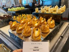 -圣丰索菲特·2 On 988 Café 自助餐厅