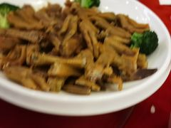 -巨元河鲜酒楼
